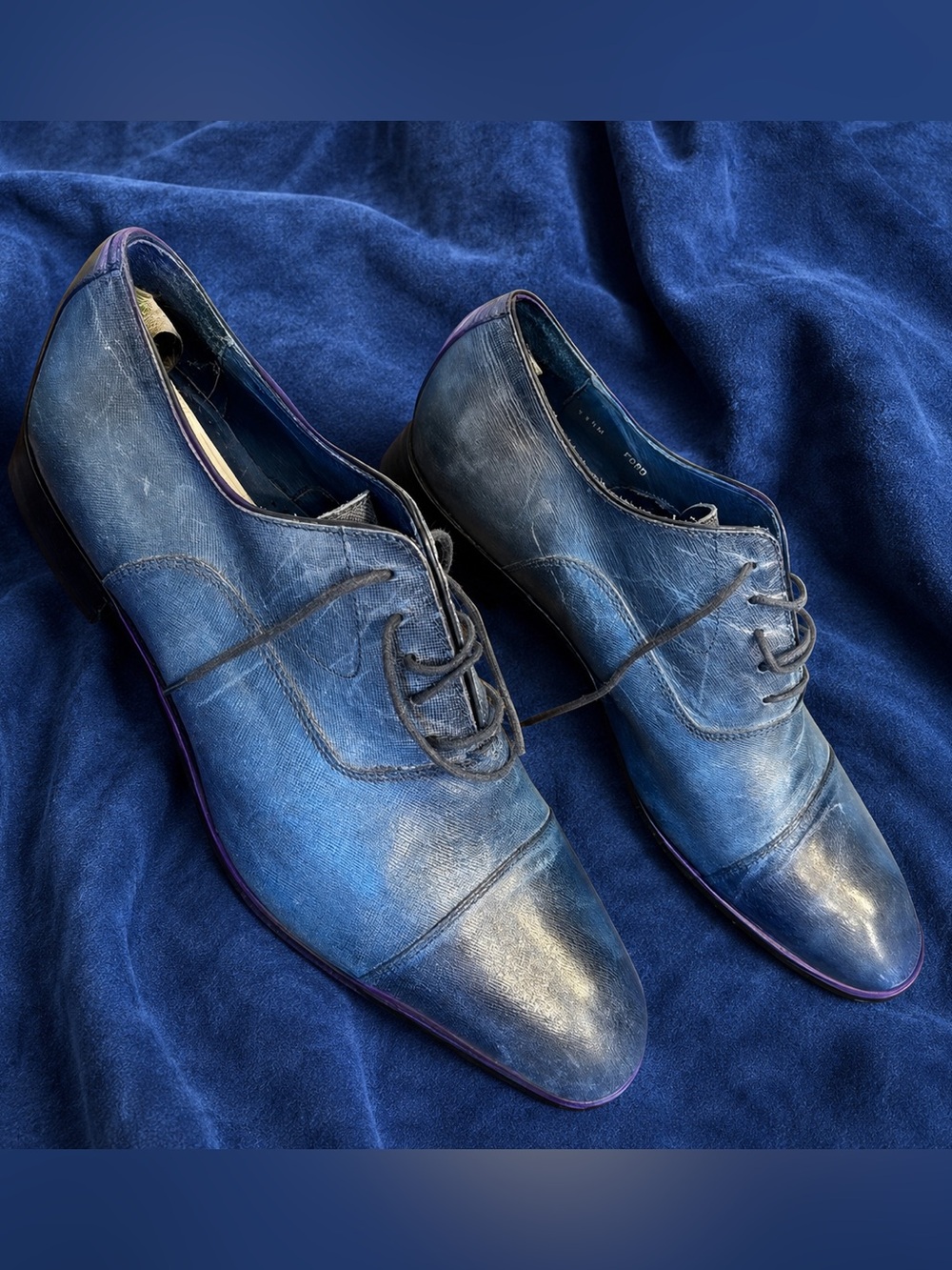 Saks Fifth Avenue Italy Cuoio blue leather oxfords - lightly worn good condition